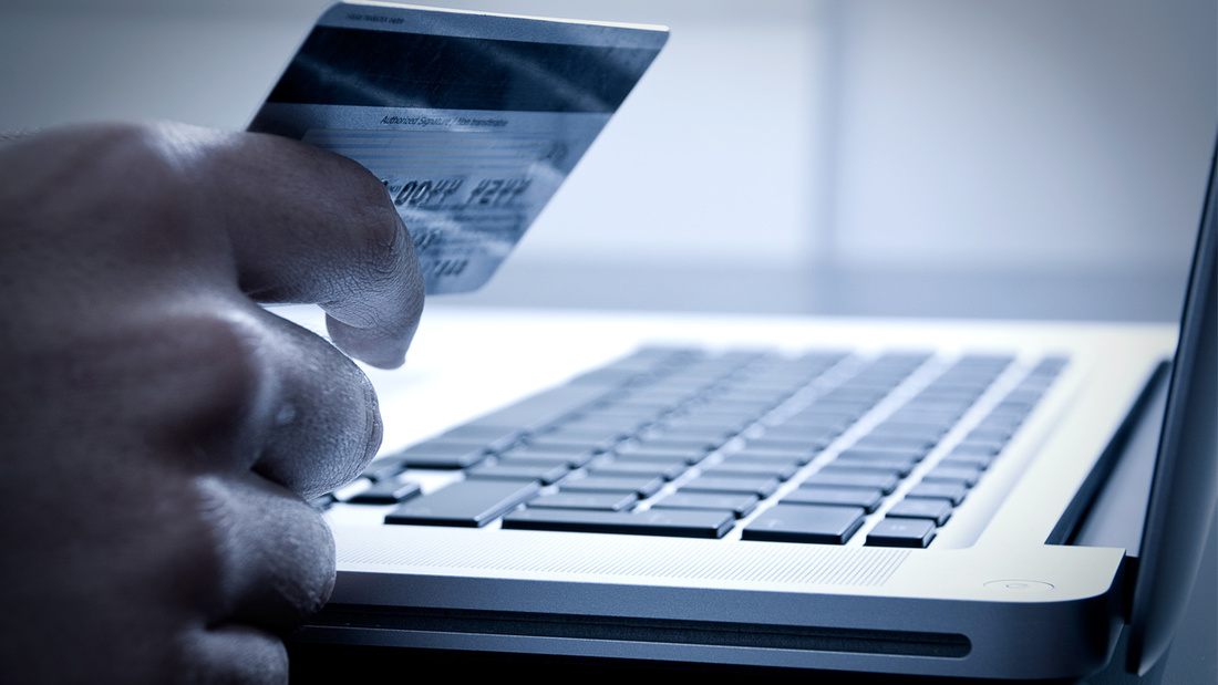 Mal funcionamiento Abrumar cristiandad Cómo usar tu tarjeta de crédito para comprar en internet.