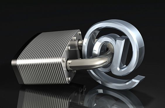 Como mejorar la seguridad de tus cuentas de correo electrónico de Gmail, hotmail y outlook cambiando sus contraseñas