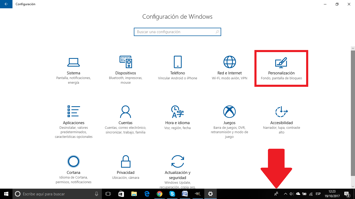 desactivar icono contactos de la barra de tareas de windows