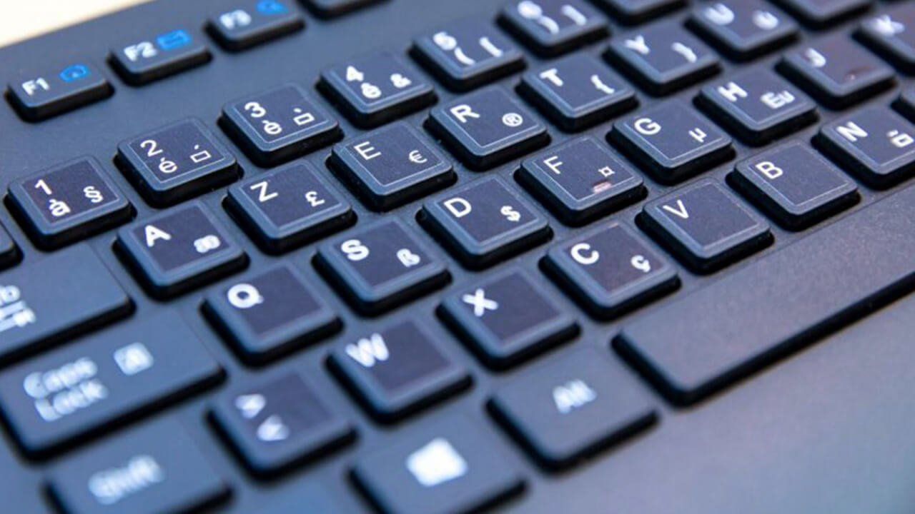como remapear una tecla del teclado de tu ordenador con windows