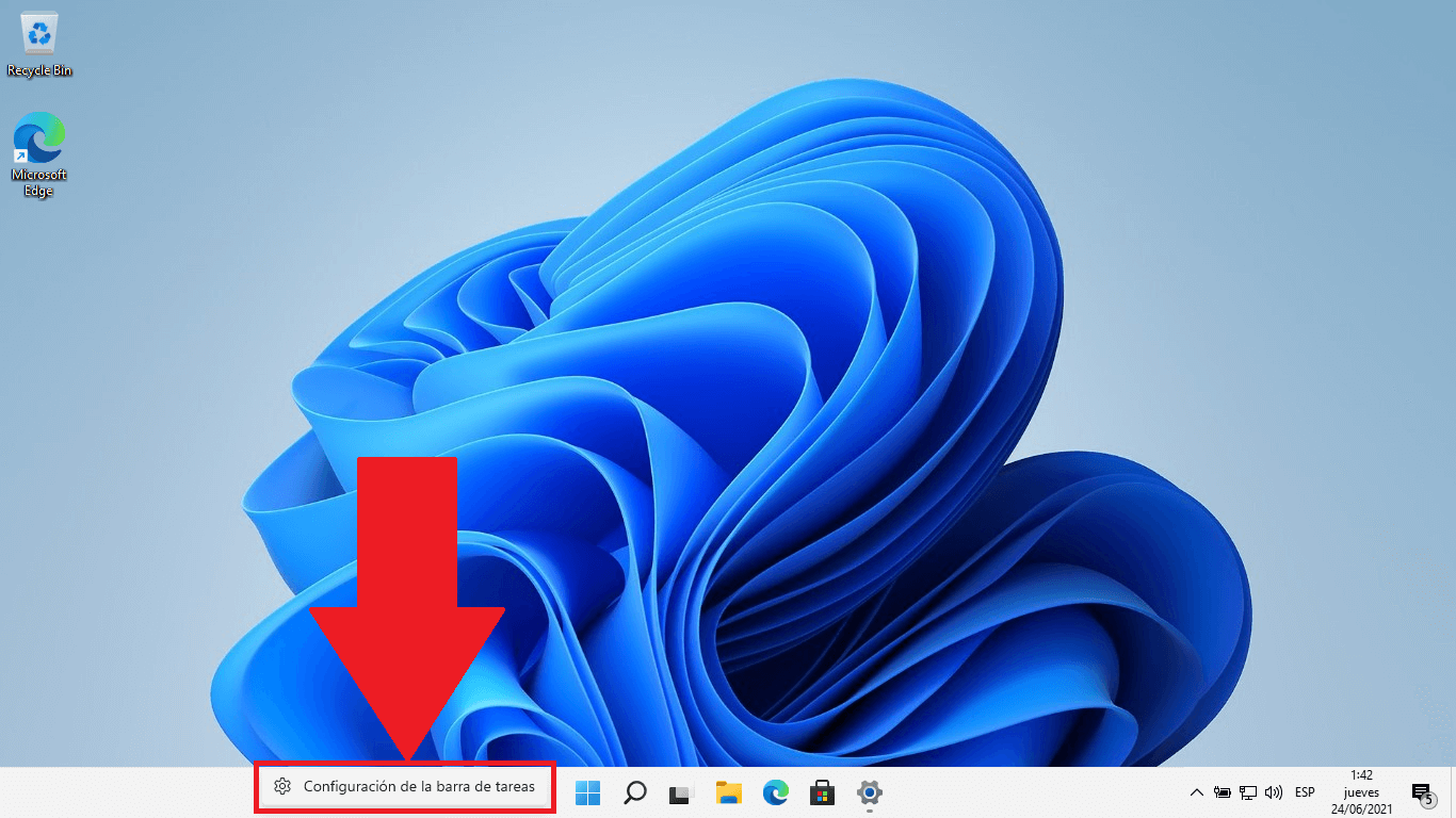 como cambiar la alineación de la barra de tareas en windows 11
